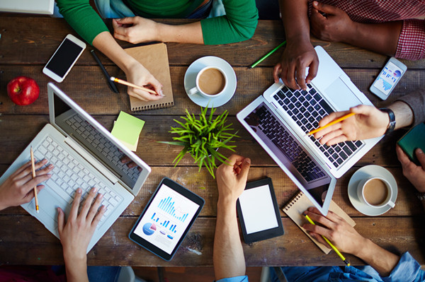 元旦过年如何给领导发祝福群发短信